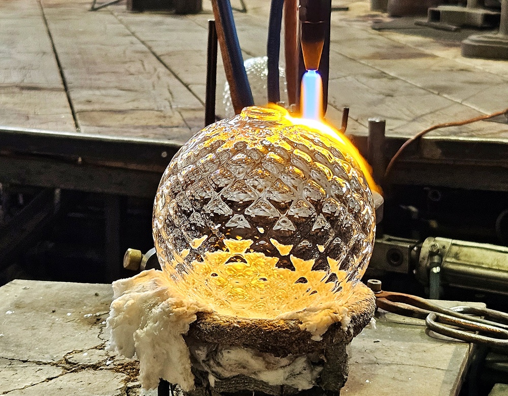 Die Glasmacher der Glashütte Hergiswil